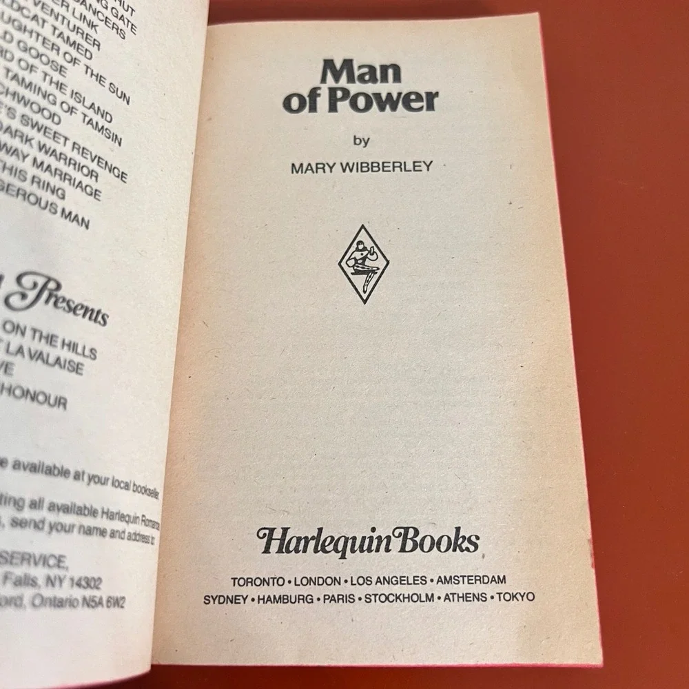 Man of Power Mary‎ Wibberley Harlequin Romance 2388 Vintage 1981 Paperback Book
